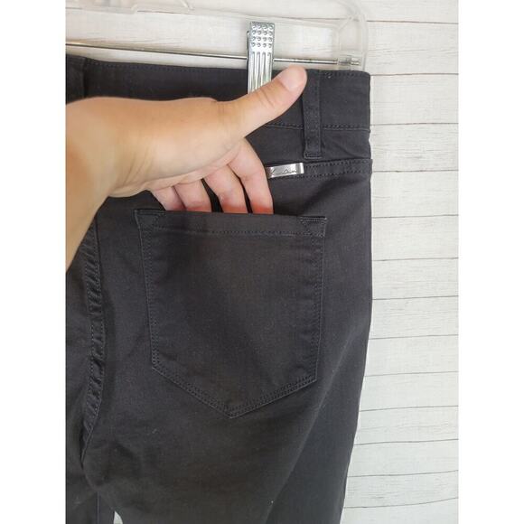 KANCAN SHARK BITE RAW HEM BUTTON FRONT JEANS IN BLACK, SZ 11/29 - Picture 7 of 11